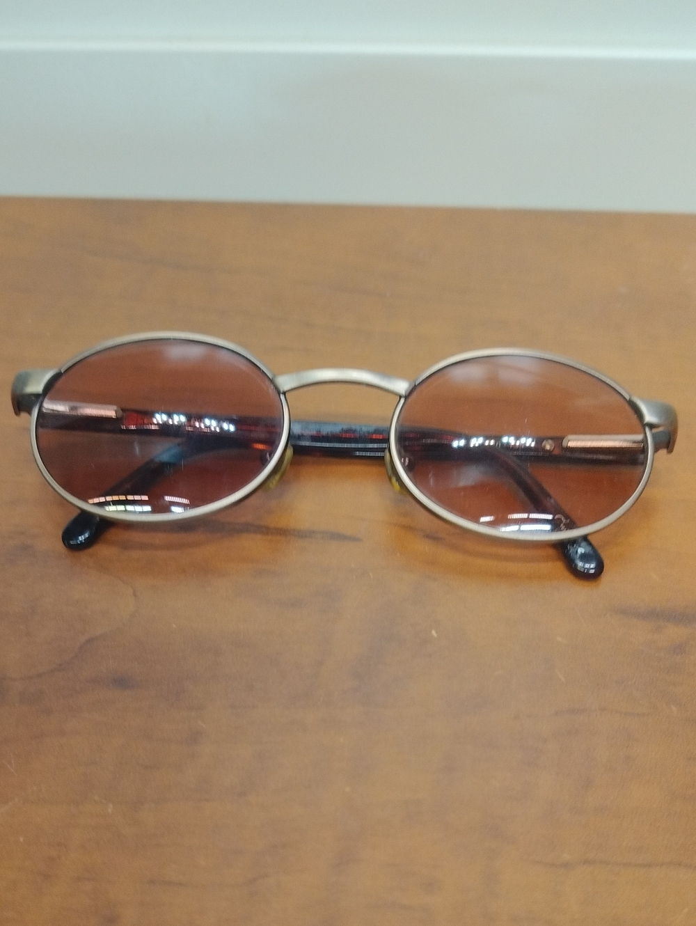 Vintage Fossil "Hawk" Oval Sunglasses No Scratches